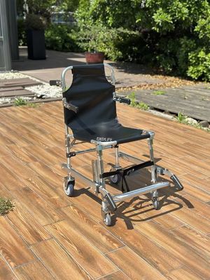 แข็งแรง น้ําหนักเบา ไม้วางเก้าอี้บันได นุ่มแน่นผสมอลูมิเนียม