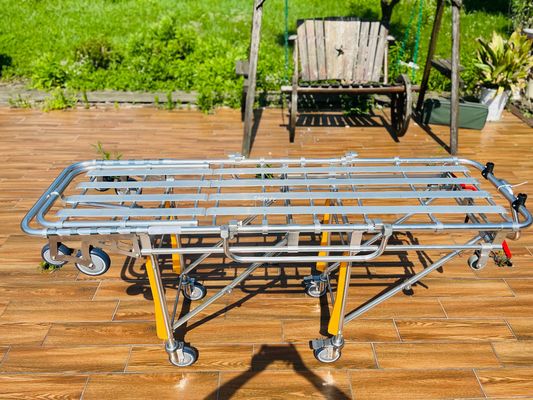 การขนส่งการช่วยเหลือครั้งแรก รถพยาบาล เครื่องวางพับ