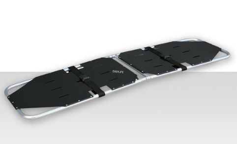 แผ่นเหล็กอัลลูมิเนียม แข็งแกร่ง แผ่นเตียงสองพับสําหรับการถ่ายทอดผู้ป่วย สะดวกในการนํา