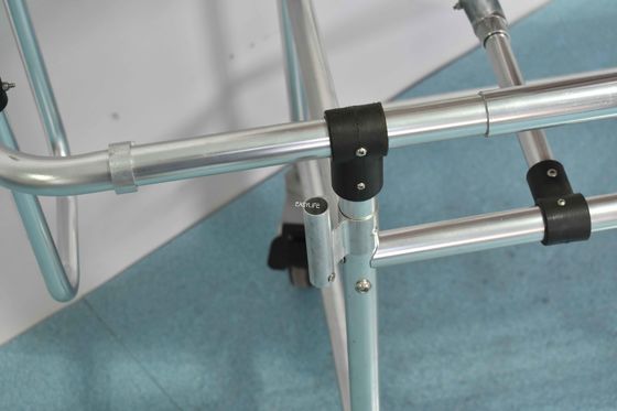 โครงสร้างโครงต่ำอลูมิเนียมพับรถพยาบาลเปลผู้ป่วยขนส่งสำหรับกู้ภัย